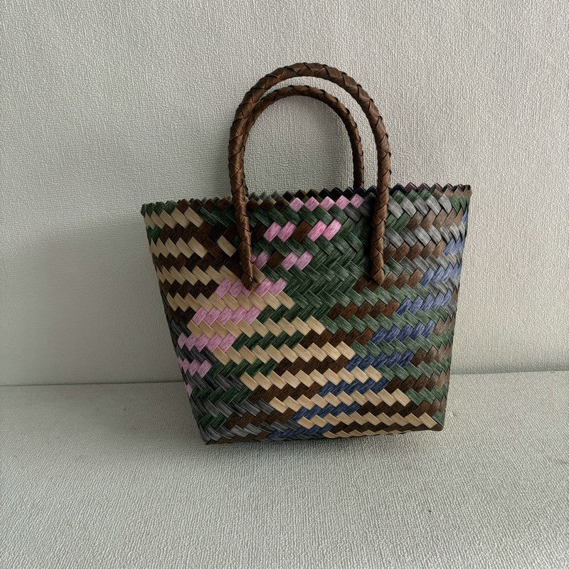 Wholesale Straw and rattan retro spring and summer beach vacation shoulder handbag